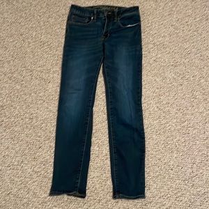 Men’s American Eagle extreme flex jeans